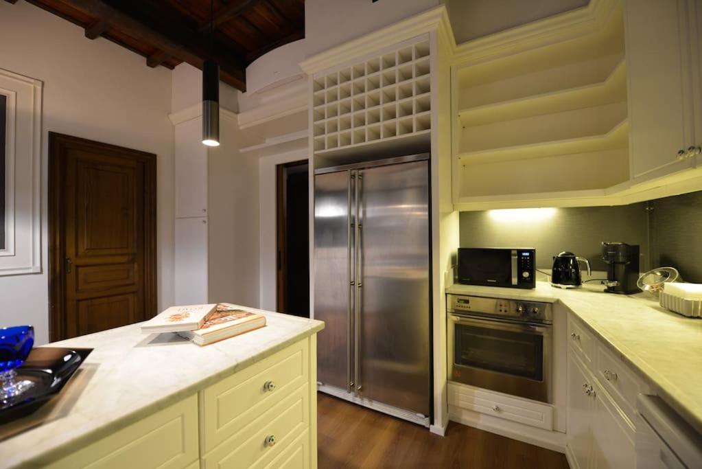 The Frattina - Luxury Serviced Apartment Рим Экстерьер фото