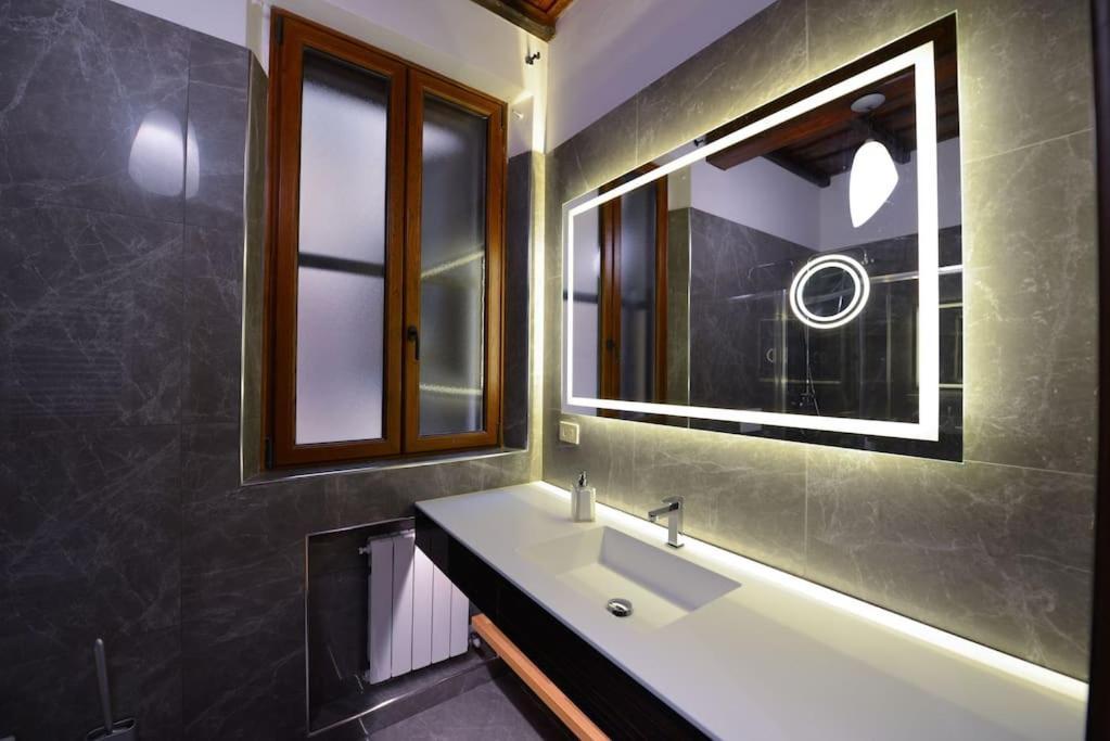 The Frattina - Luxury Serviced Apartment Рим Экстерьер фото